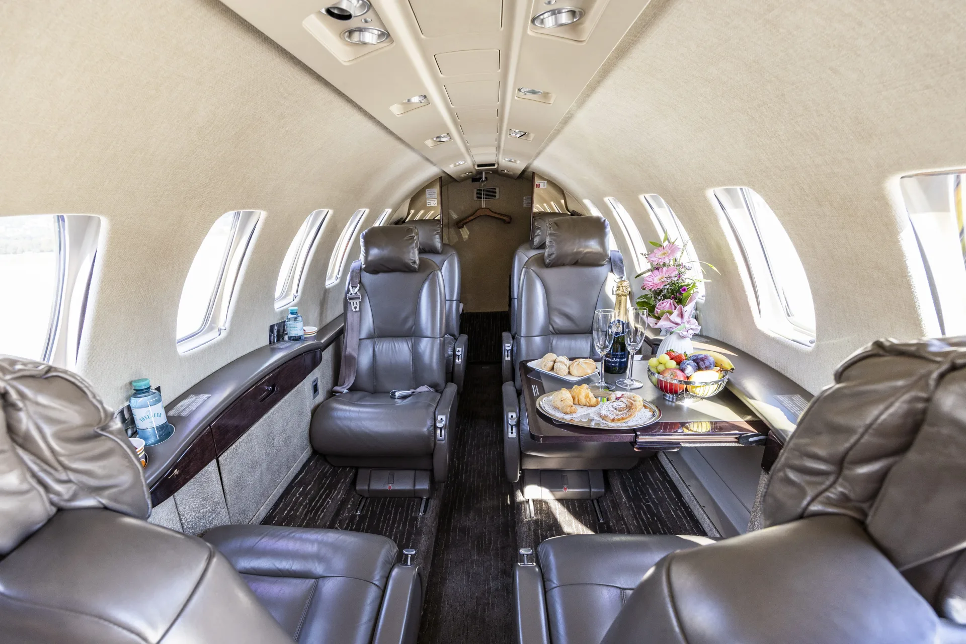 Citation CJ2+ OE-###, Foto 4 von 4
